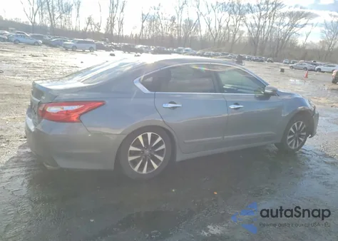 2016 Nissan Altima 2.5 from USA, damaged, VIN 1N4AL3APXGC285300